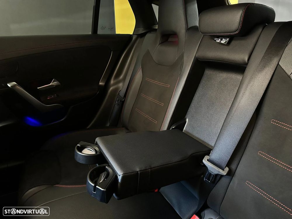 Mercedes-Benz CLA 180 d 7G-DCT AMG Line - 32