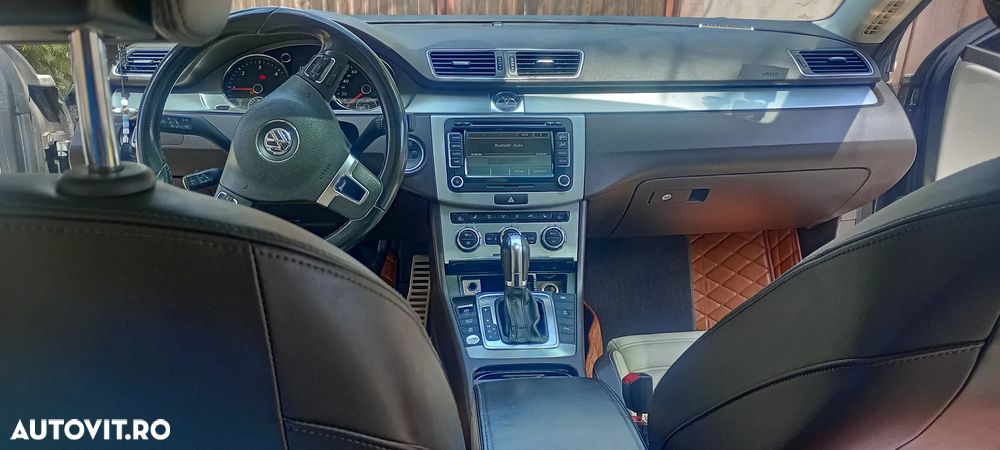 Volkswagen Passat CC 2.0 TDI BlueMotion Technology DSG Exclusive - 8