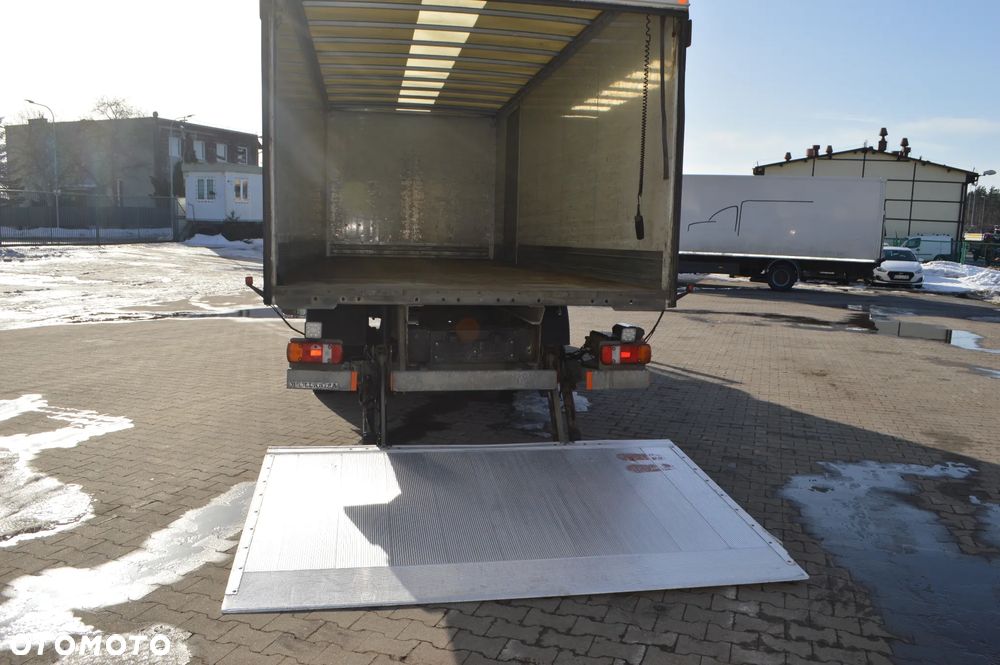Mercedes-Benz Atego 1318 - 22