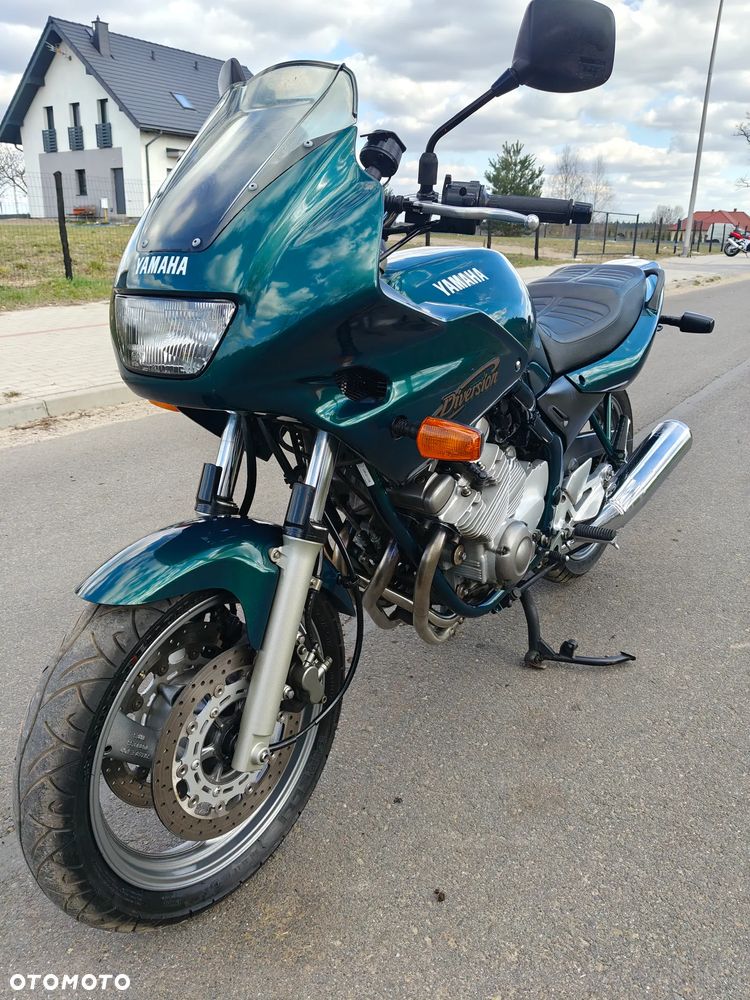 Yamaha XJ - 13