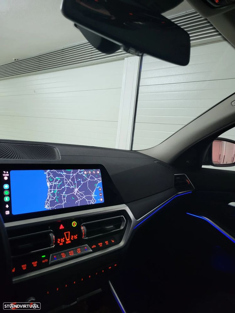 BMW 318 d Luxury Line - 20