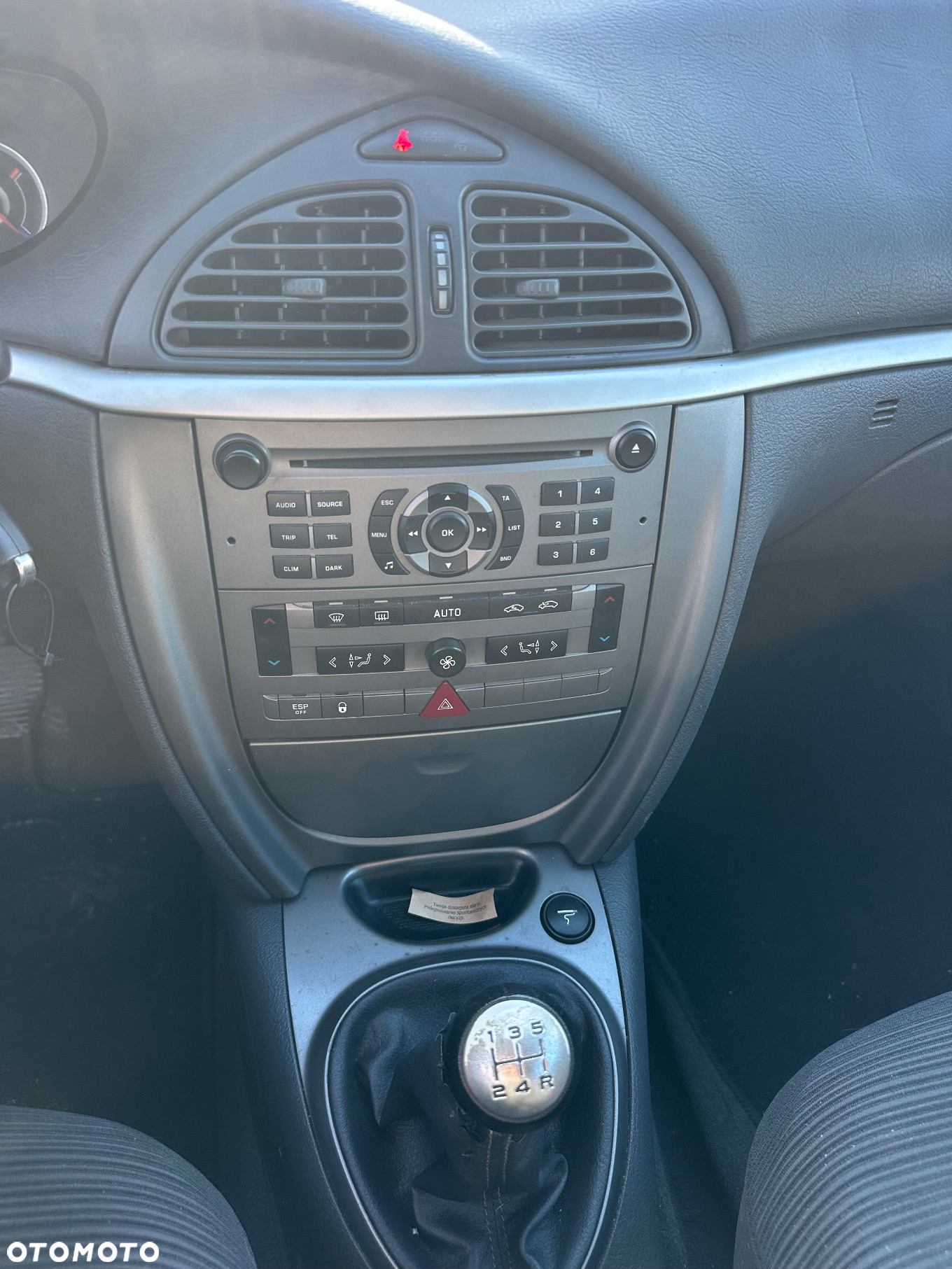 Citroën C5 II Break 1.6 HDi Impress Pack - 12