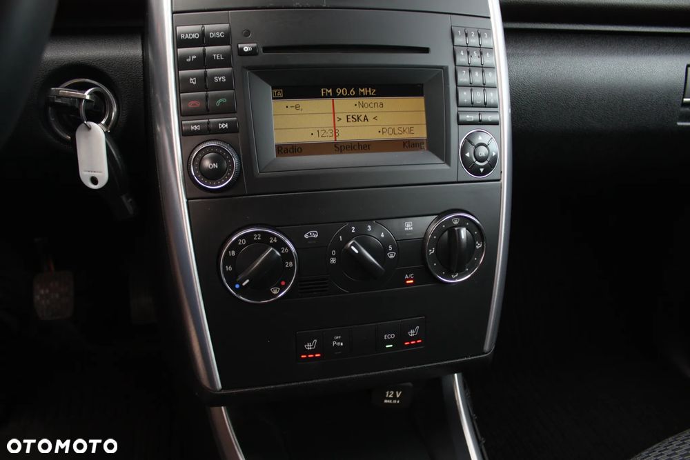 Mercedes-Benz Klasa A 160 BlueEFFICIENCY Elegance - 20