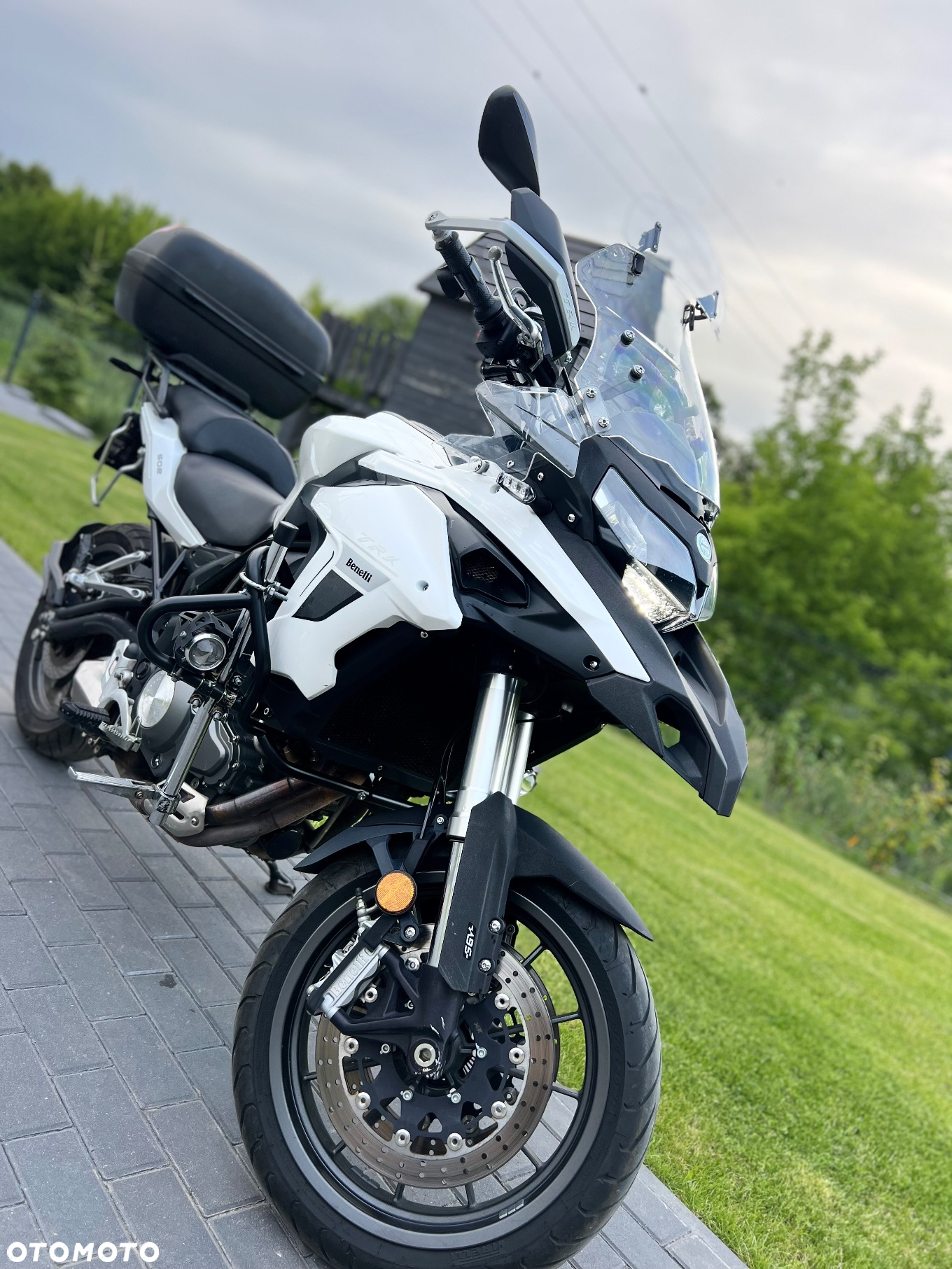 Benelli TRK 502 - 5