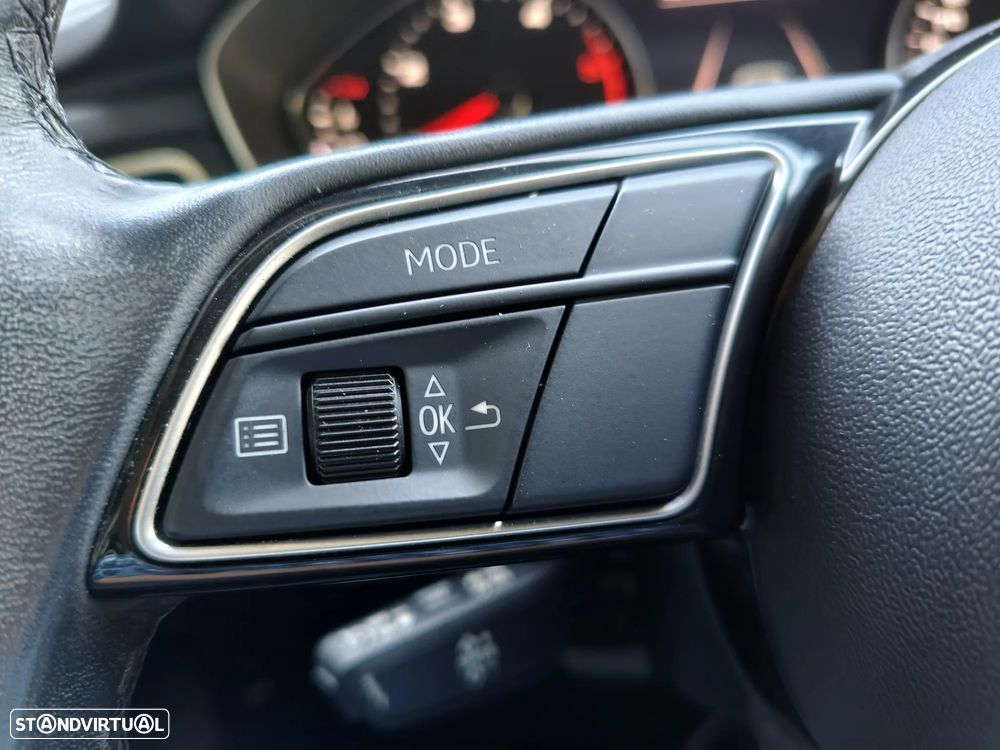 Audi A4 35 TDI S tronic - 26