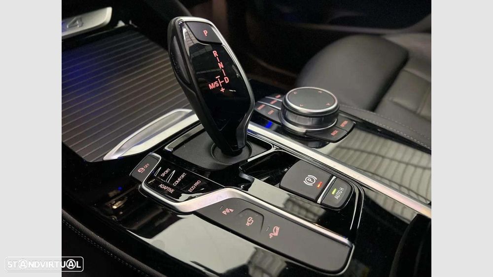 BMW x4 20 d xDrive Pack M - 24