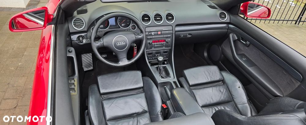 Audi A4 Cabrio 1.8 T - 37