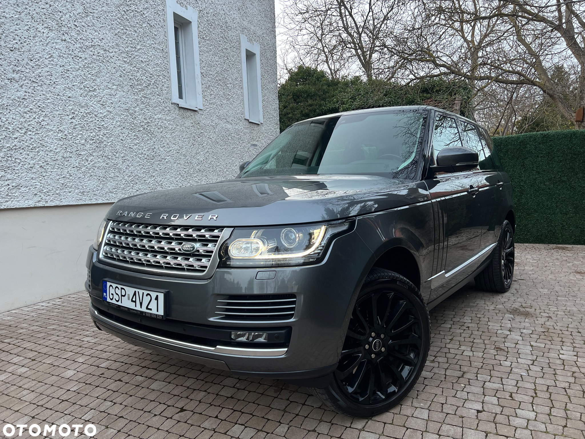 Land Rover Range Rover 4.4SD V8 LWB Vogue - 2