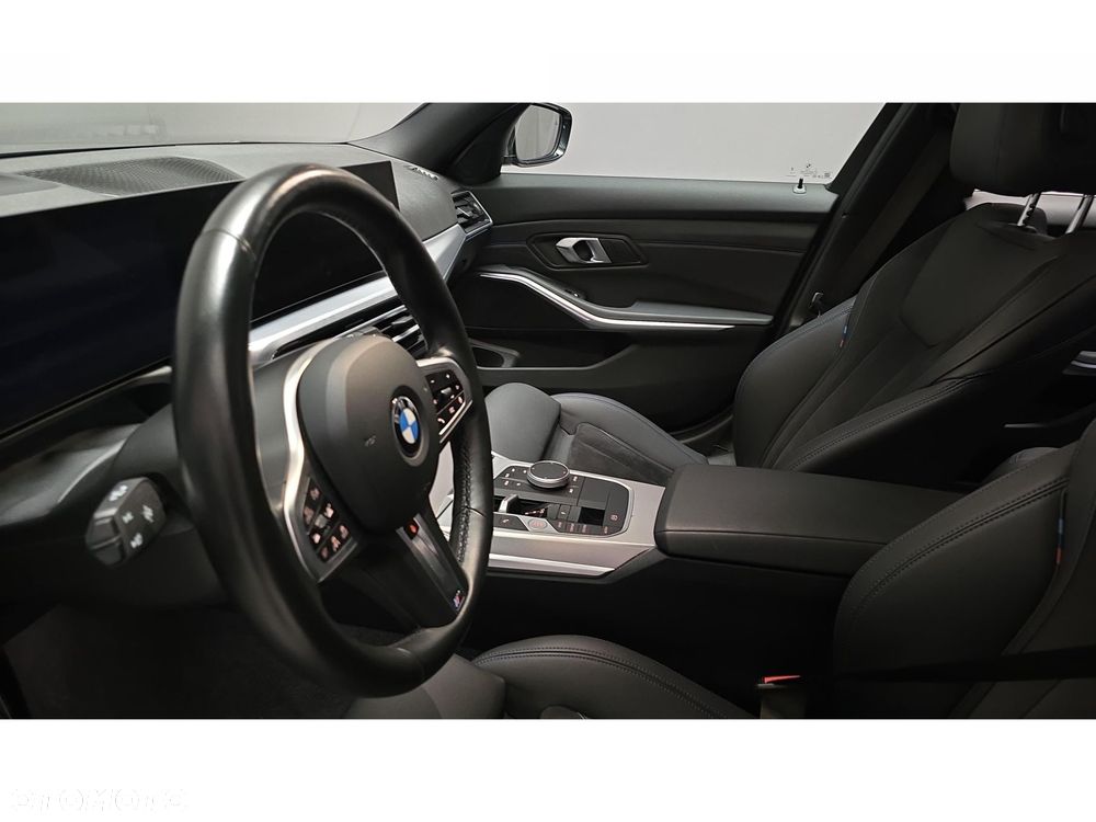 BMW Seria 3 - 33