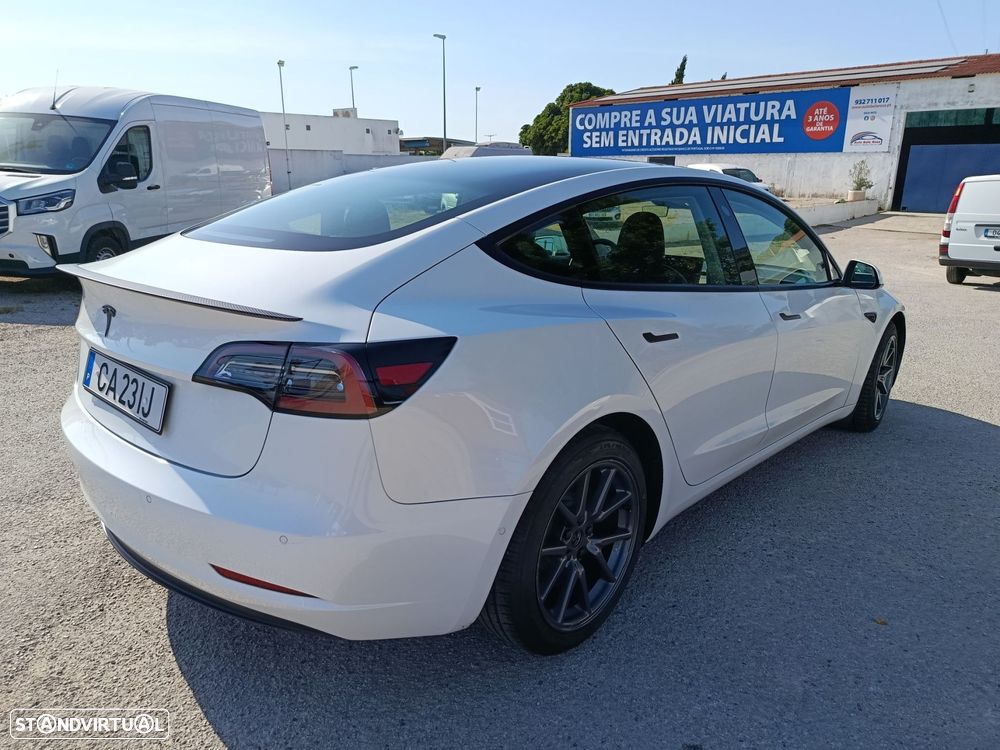 Tesla Model 3 Long-Range Dual Motor AWD - 16