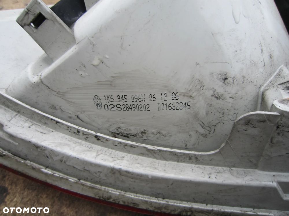 Lampa tył tylna prawa VW Golf V HB 1K6945096N - 4