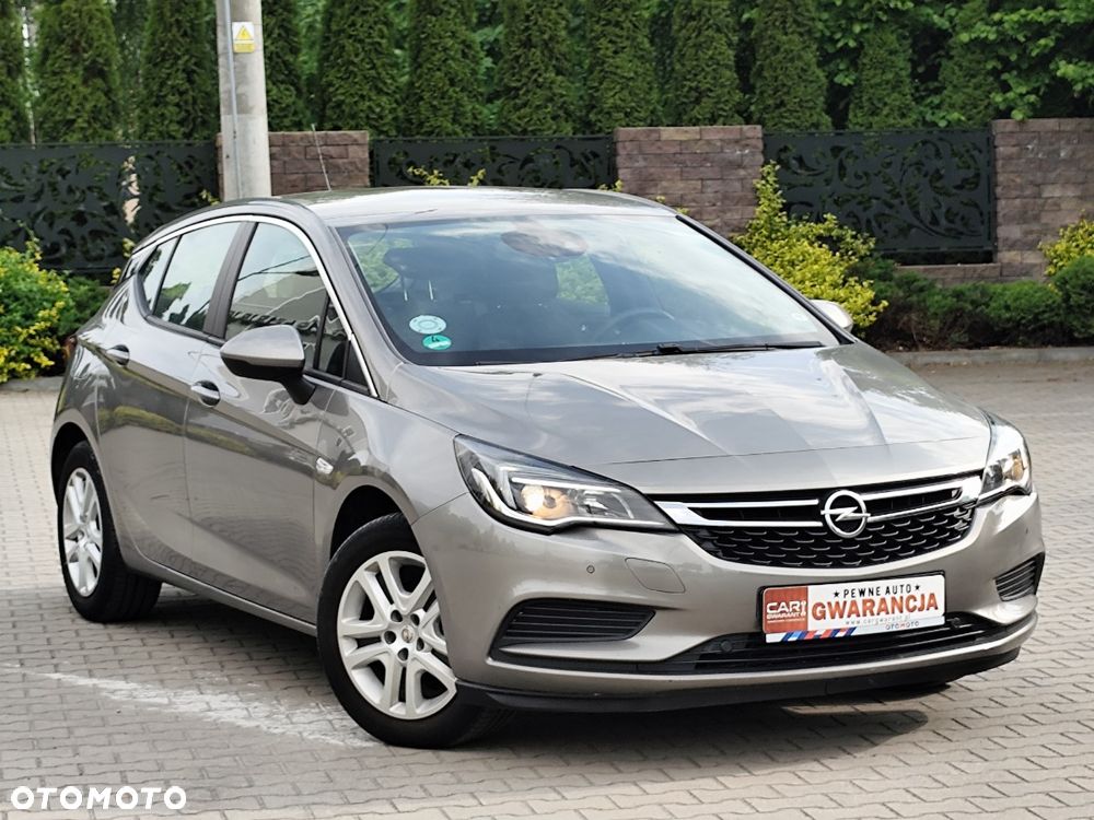 Opel Astra - 34