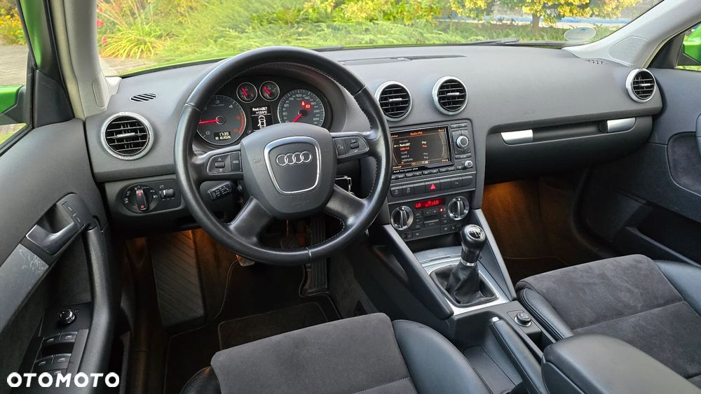 Audi A3 Sportback - 10