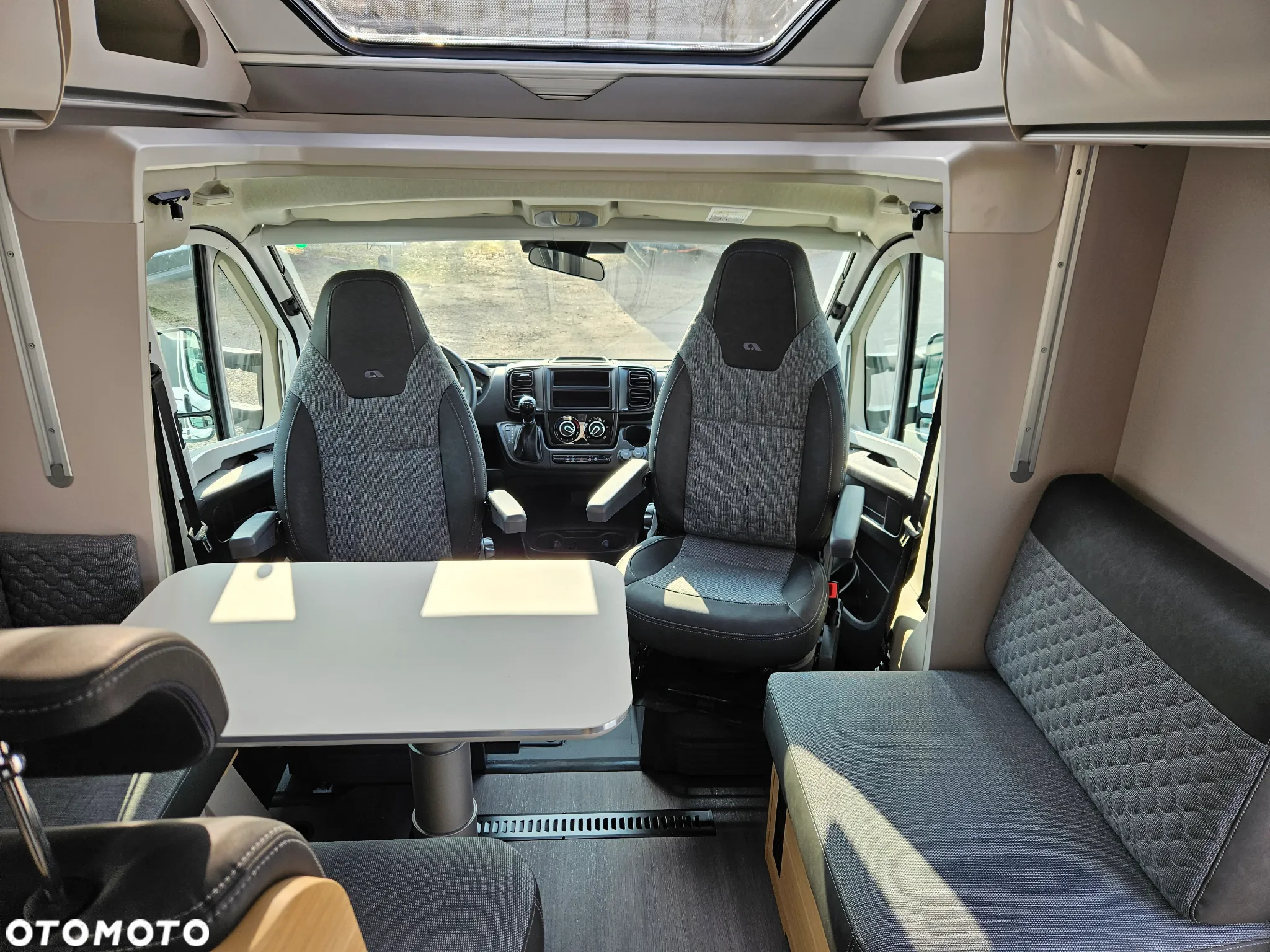 Adria Matrix Axess 650 SL - 8
