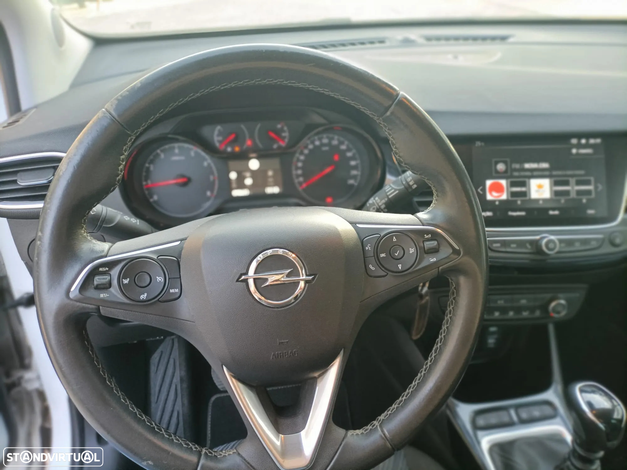 Opel Crossland X 1.2 T 120 Anos - 16