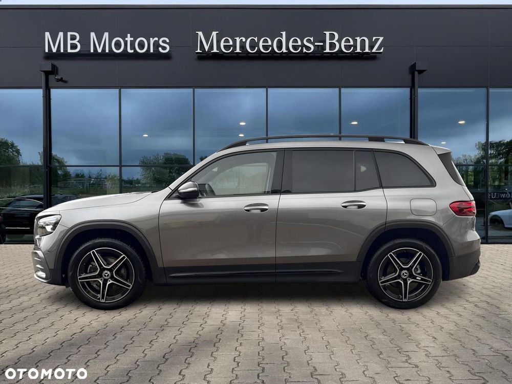 Mercedes-Benz GLB - 5