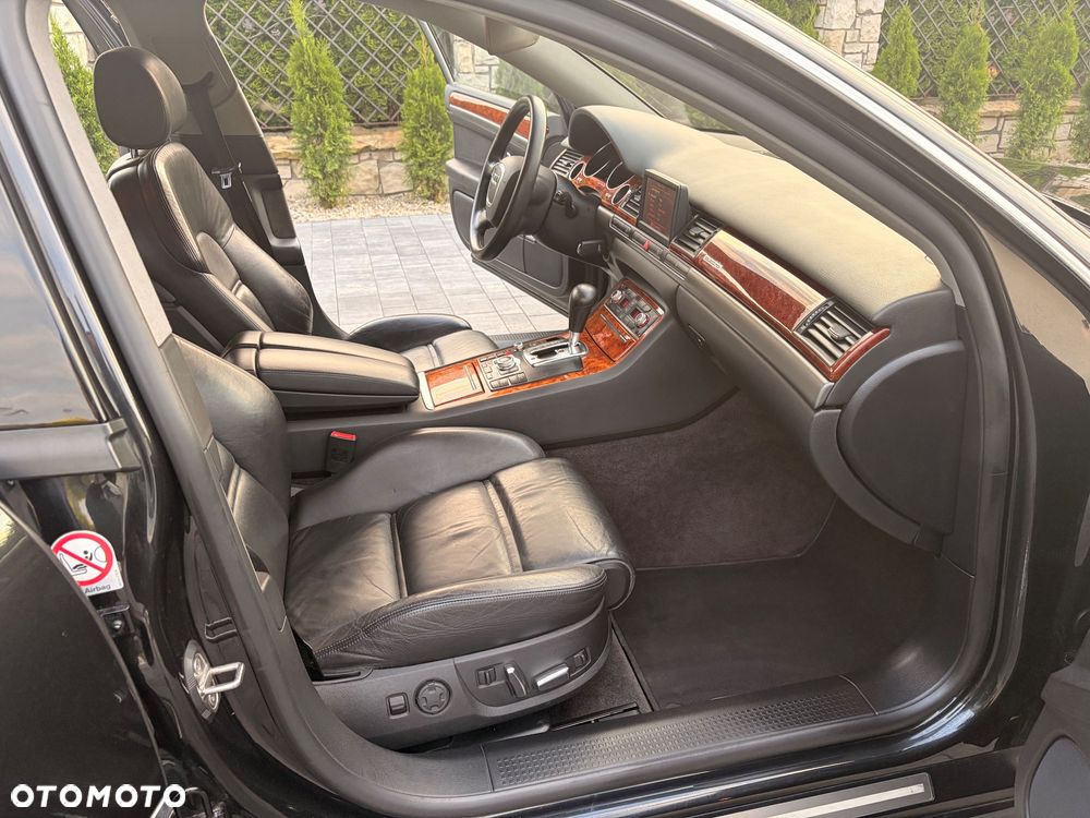 Audi A8 3.7 Quattro - 11