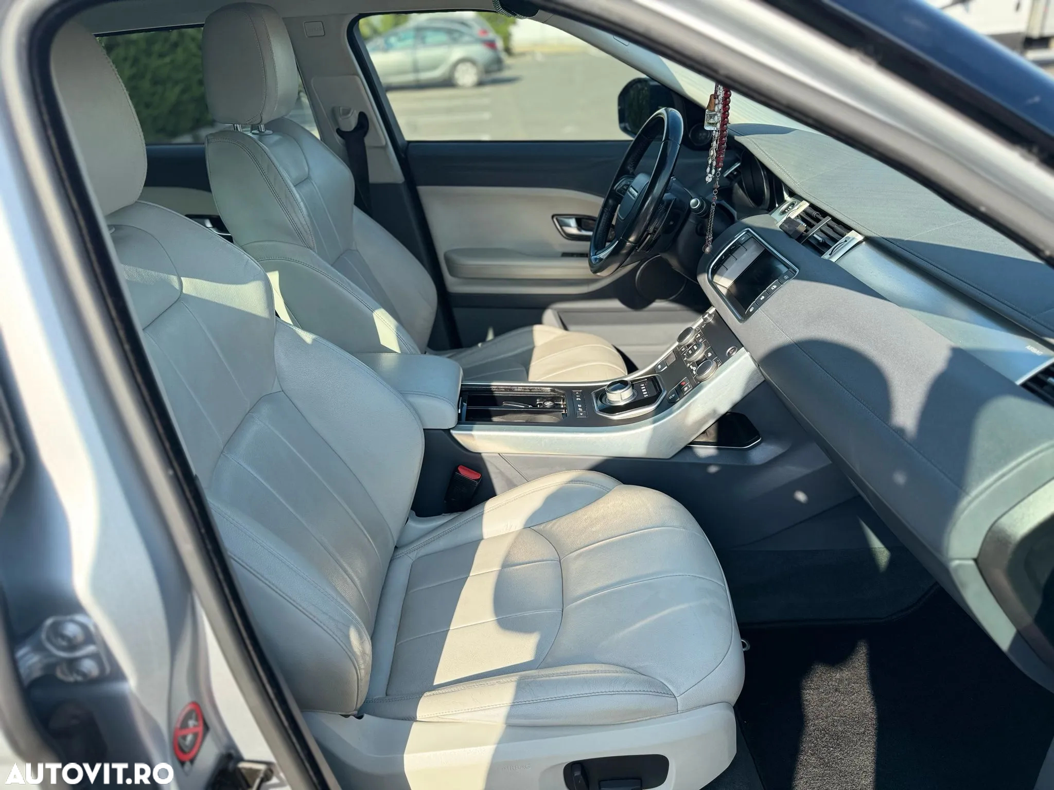 Land Rover Range Rover Evoque 2.0 D150 R-Dynamic HSE - 11