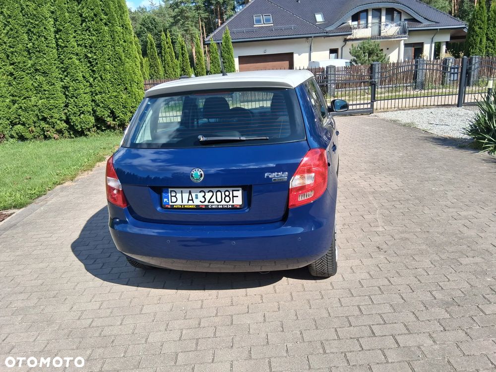 Skoda Fabia 1.2 HTP Ambiente - 8