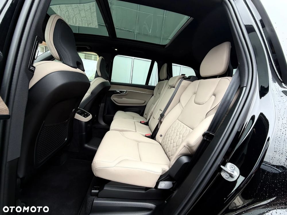 Volvo XC 90 T8 AWD Plug-In Hybrid Plus Bright 7os - 22