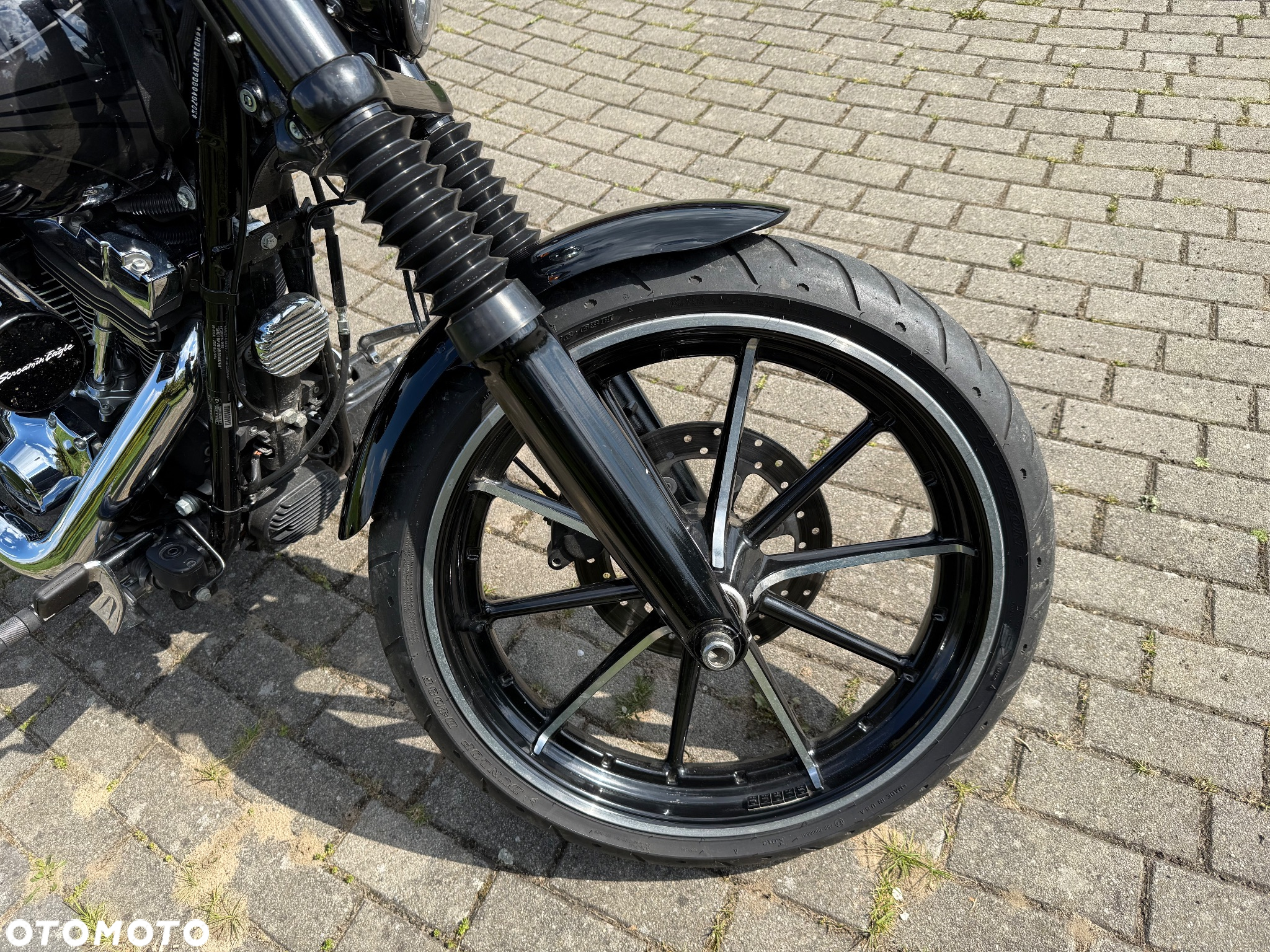Harley-Davidson FXSB Breakout - 10