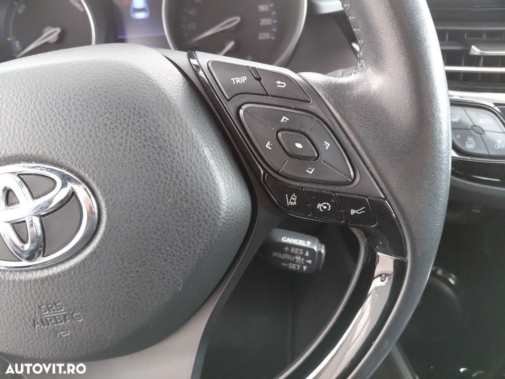 Toyota C-HR - 22