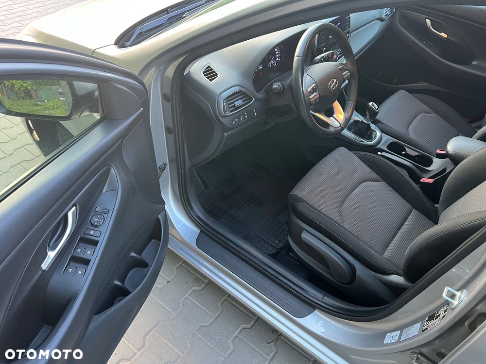 Hyundai i30 1.0 T-GDI Modern - 11