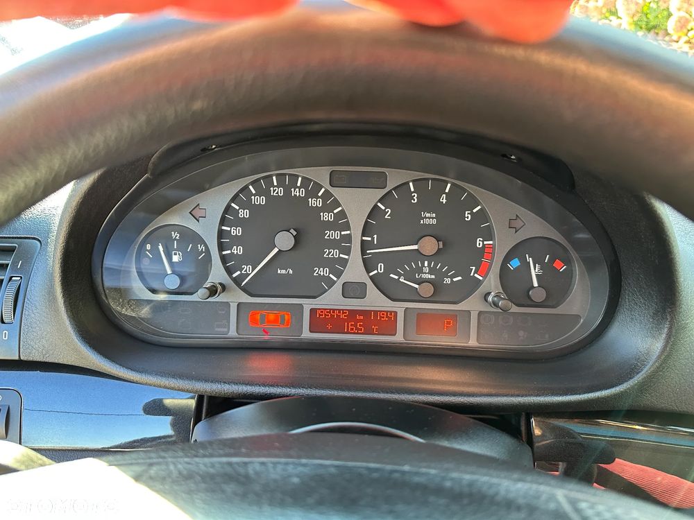 BMW Seria 3 - 8