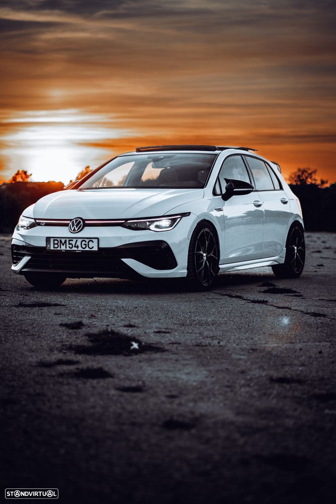 VW Golf 2.0 TSI R DSG - 18