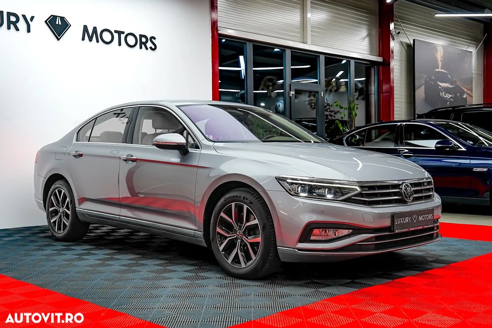 Volkswagen Passat 2.0 TDI DSG Highline - 13