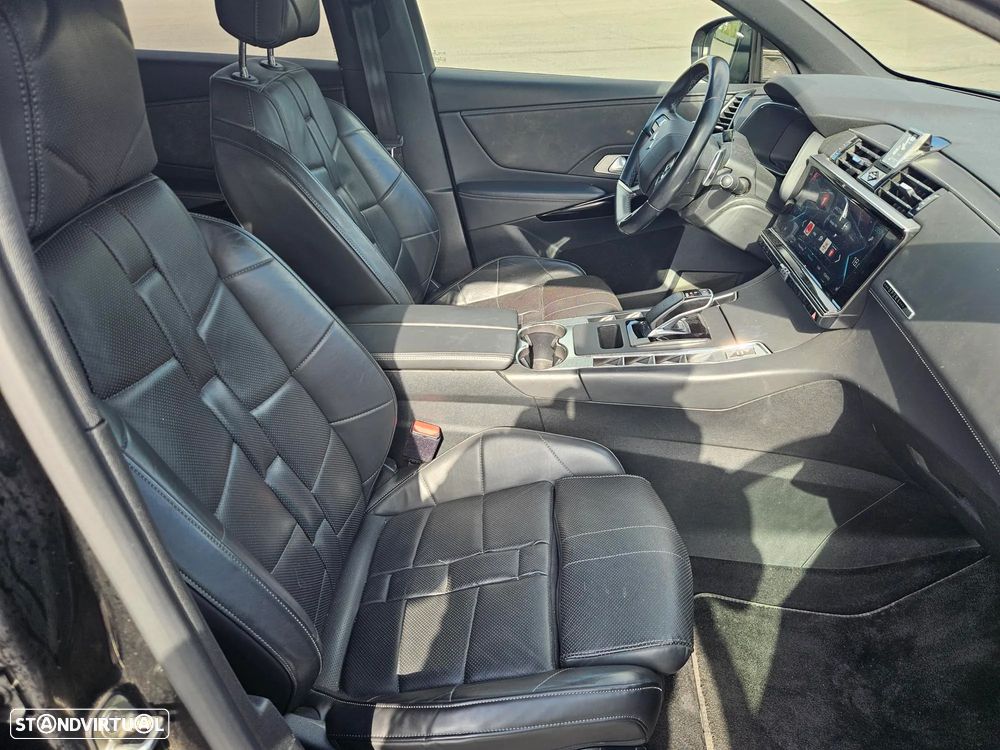 DS DS7 Crossback - 10