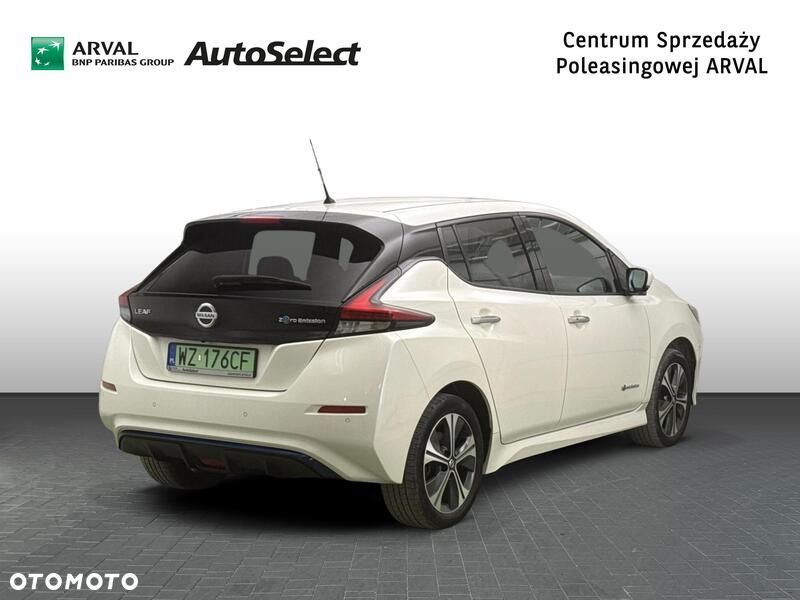 Nissan Leaf - 6