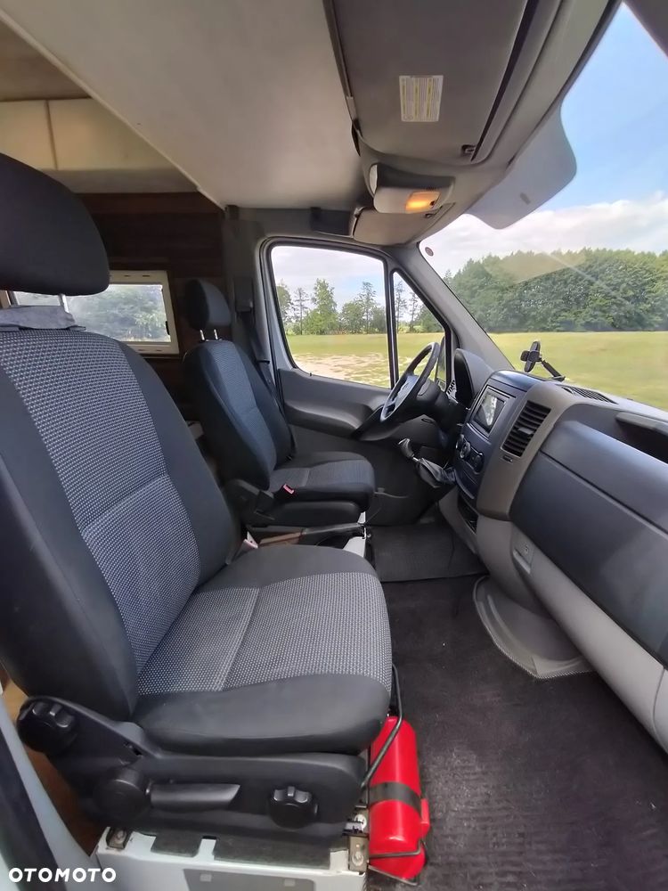 Mercedes-Benz Sprinter - 30