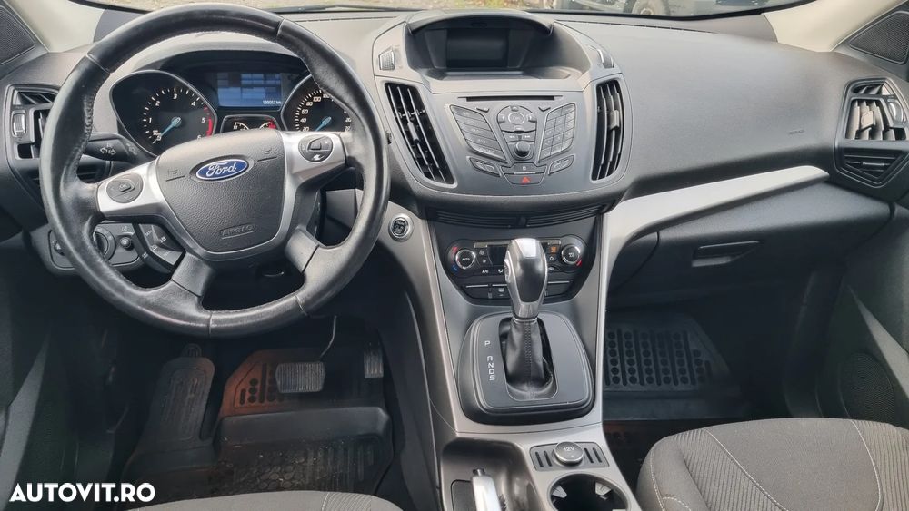 Ford Kuga 2.0 TDCi 4WD Powershift Titanium - 7