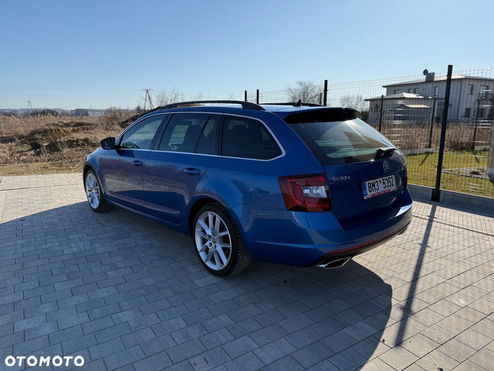 Skoda Octavia 2.0 TDI (Green tec) RS - 9