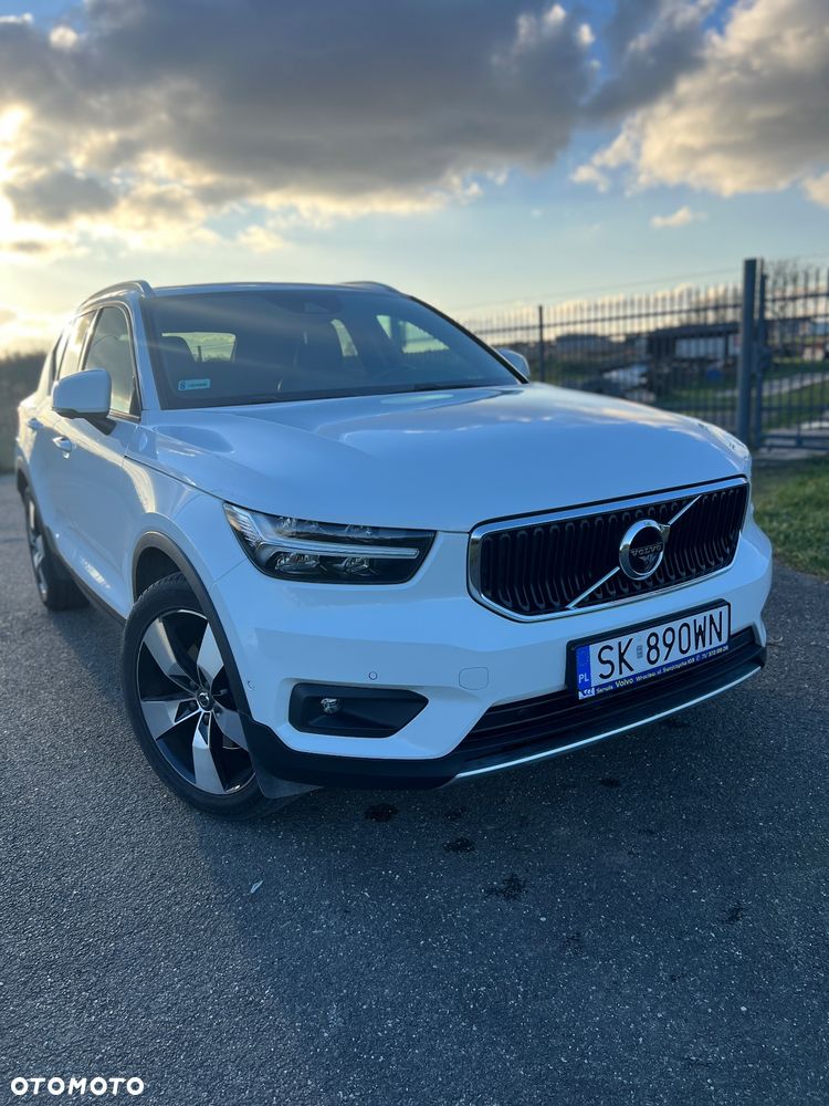 Volvo XC 40 T4 AWD Momentum Pro - 2