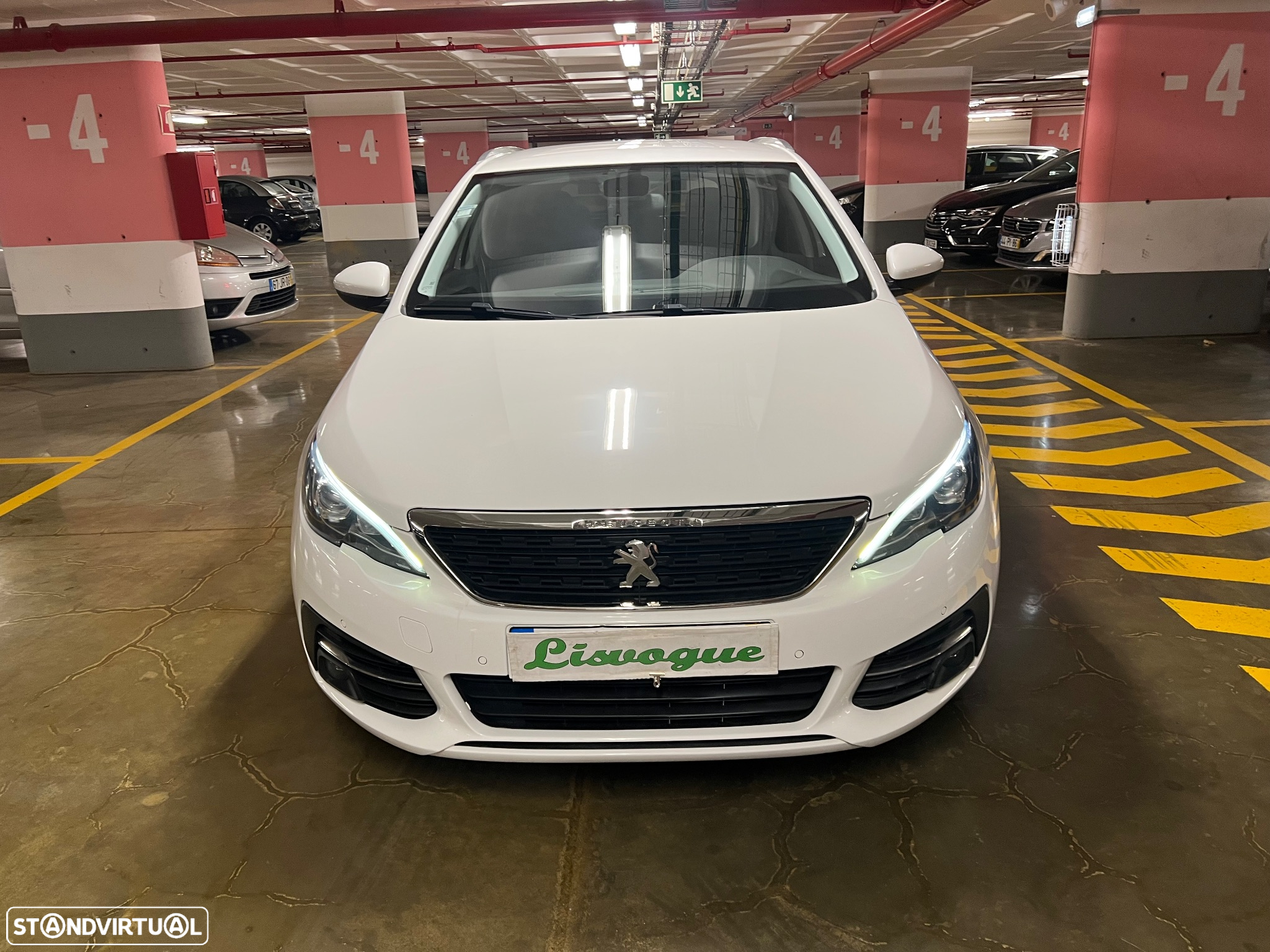 Peugeot 308 SW 1.5 BlueHDi Allure - 2