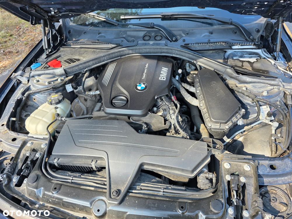 BMW Seria 3 320d - 6