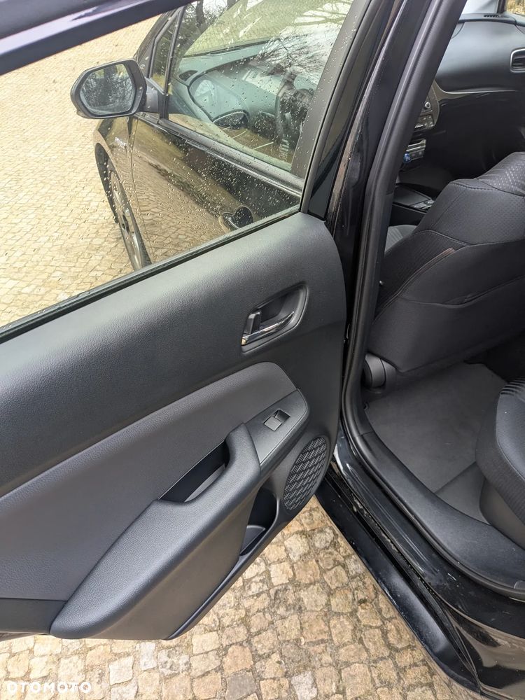 Toyota Prius Hybrid Executive - 20
