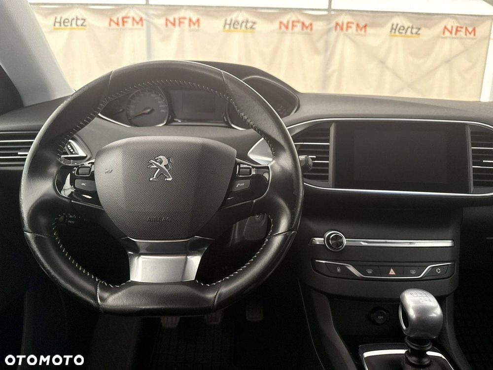 Peugeot 308 - 15
