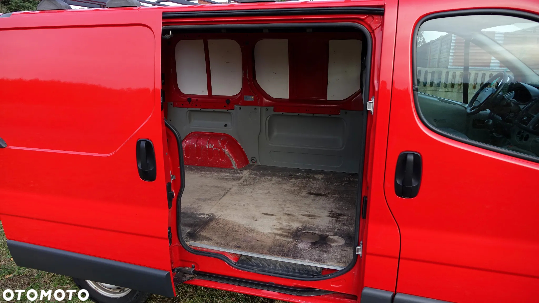 Renault TRAFIC - 11