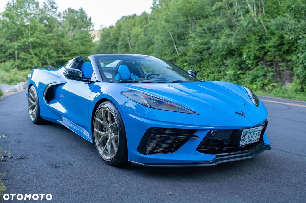 Chevrolet Corvette - 14