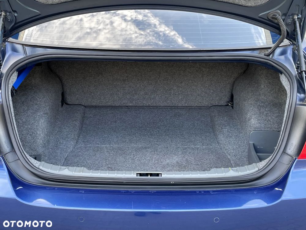 BMW Seria 3 320d DPF - 37
