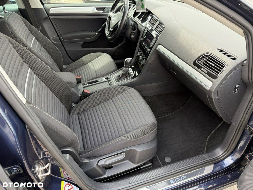 Volkswagen Golf 1.4 TSI BlueMotion Technology DSG Comfortline - 14