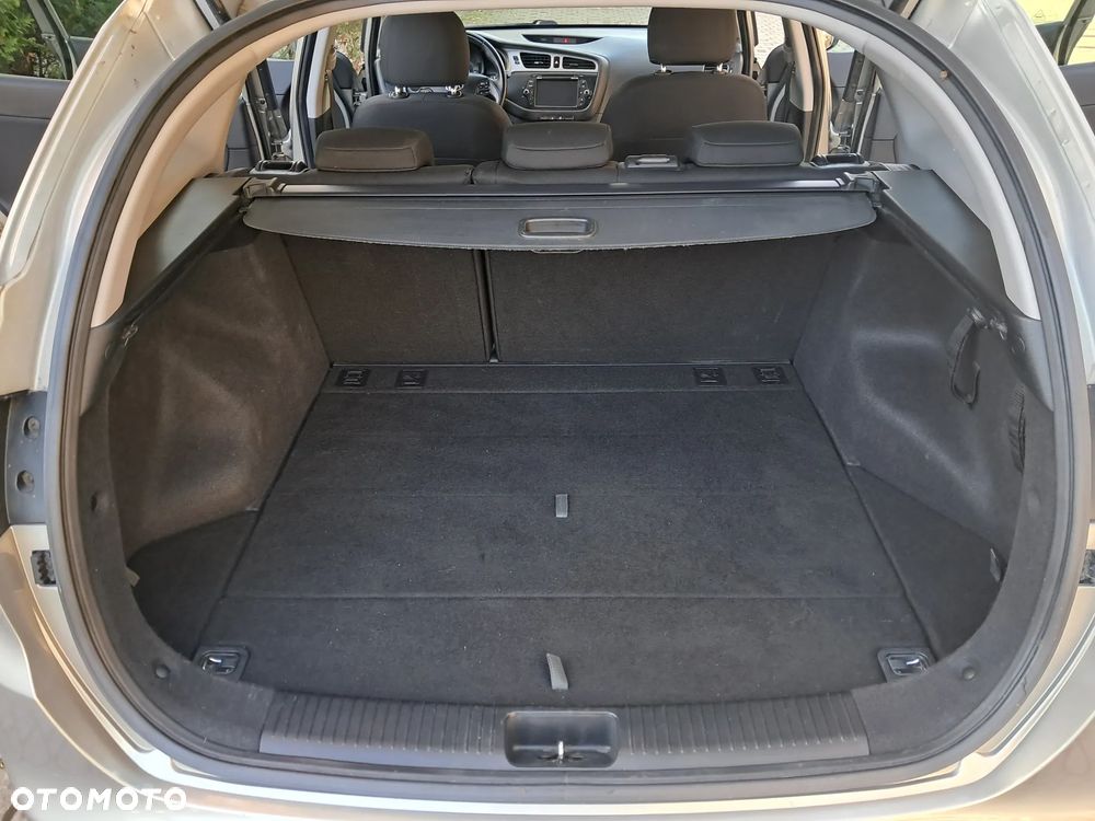 Kia Ceed Cee'd 1.6 GDI Business Line - 29