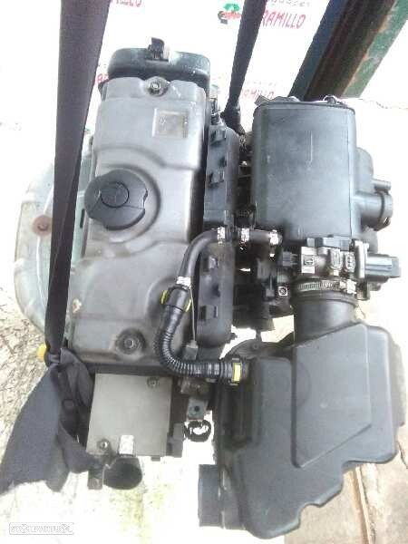 MOTOR COMPLETO CITROEN SAXO 2003 - 2