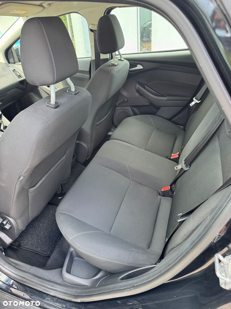 Ford Focus - 23