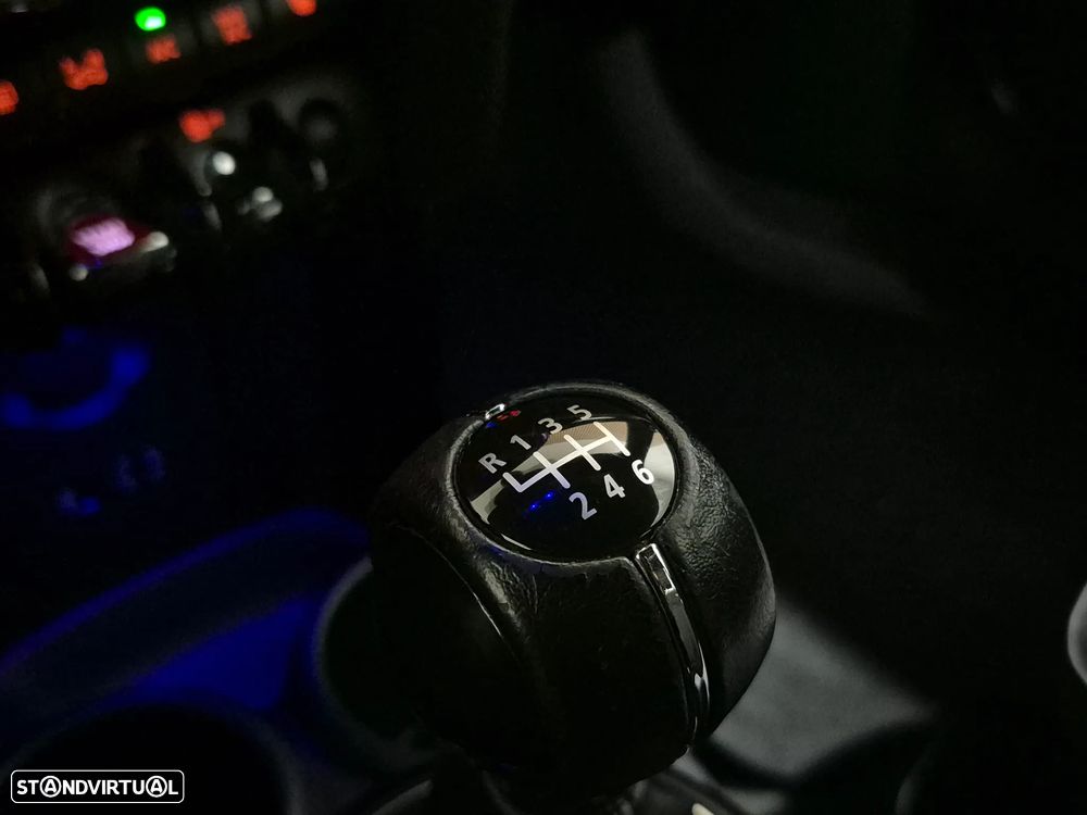 MINI 3 Portas Cooper S - 15