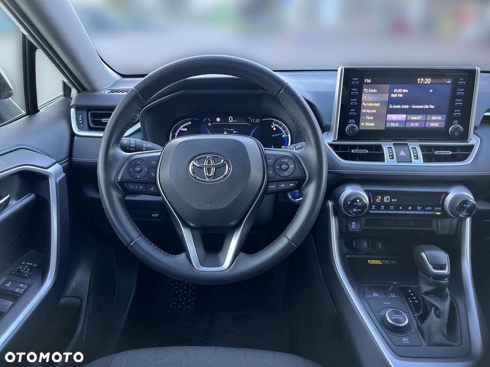Toyota RAV4 - 12