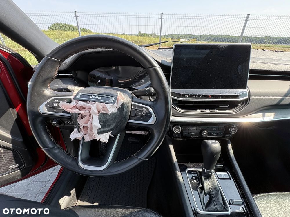 Jeep Compass - 17